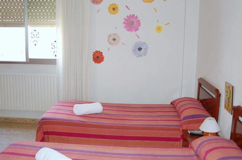 Pension Cinco Villas Логроньо Екстериор снимка